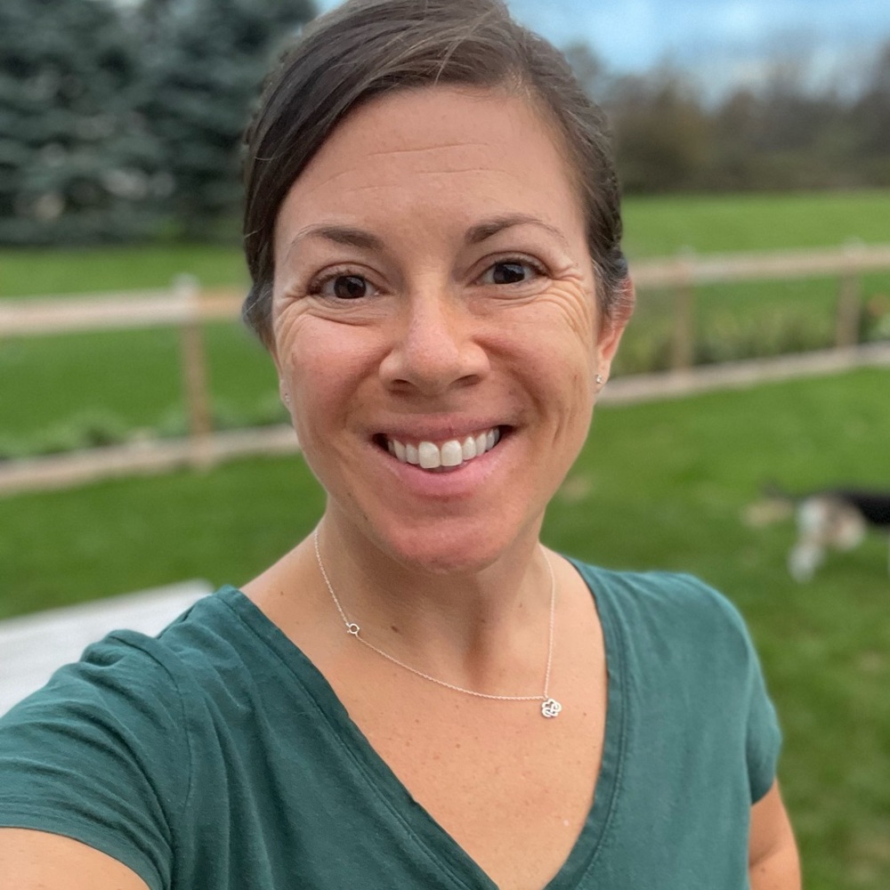 Meet your Posher, Lori